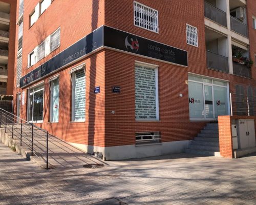 Alquiler local comercial en Valterna. Ref- 0758